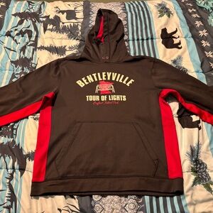 Bentleyville Tour of Lights NWOT, Size Meduim.